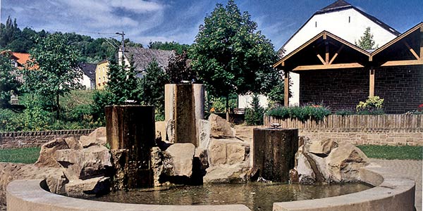 Wasserliesch Dorfplatz, Mosel